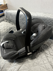 Maxi Cosi Pebble Plus Turvahäll / Turvatool (1 foto / 4)