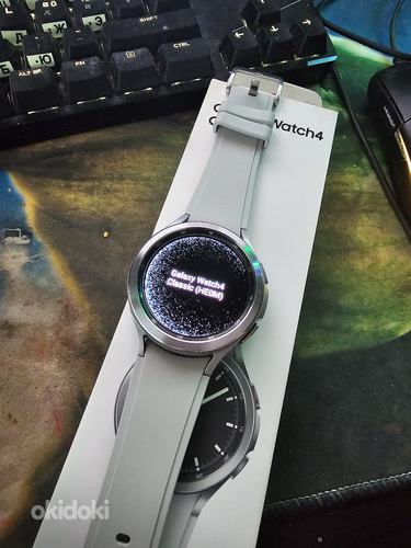 Samsung galaxy watch 4, classic (foto #1)
