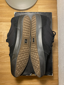 DC Shoes nahast jalanõud meestele s.42 (uued) (5 foto / 7)