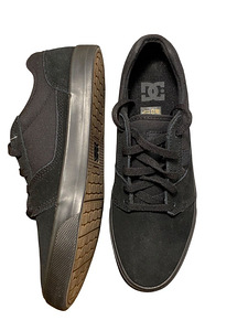 DC Shoes nahast jalanõud meestele s.42 (uued) (2 foto / 7)