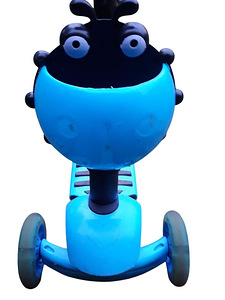 Laste tõukeratas scooter (2a+) (4 foto / 6)
