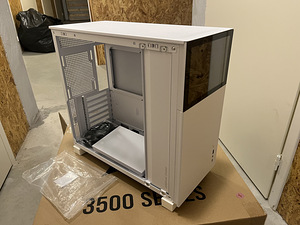 Arvutikorpus Jonsbo D41 Screen ATX Case (1 foto / 10)