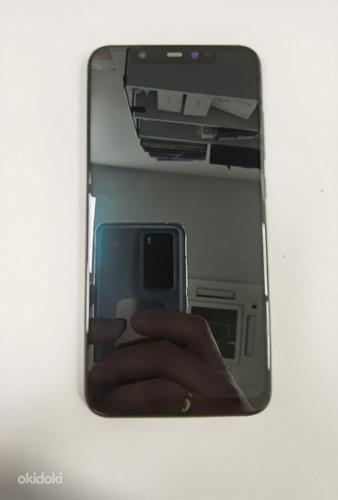 Продам Xiaomi Mi 8 (фото #4)