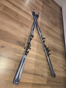 Müüa mäesuusad Atomic Betacarv X 180cm (1 foto / 10)