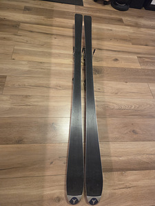 Müüa mäesuusad Atomic Betacarv X 180cm (8 foto / 10)