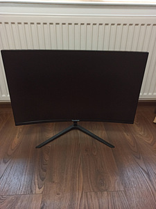 27” 1440p 165Hz Monitor (1 foto / 5)