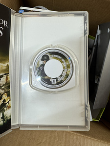 Medal of Honor. Heroes. PSP (2 foto / 2)