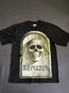 Sepultura (1 foto / 2)