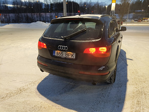 Audi q7 3.0tdi (5 foto / 14)