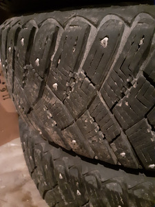 Шины GOODYEAR 185/65R15 (2 фото из 2)