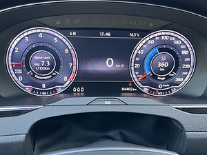 Volkswagen Passat 1.8 132kW (8 foto / 12)