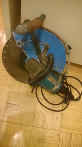 Betooni ja kivi lõikamiseks mõeldud saag Makita 4110 C, läbi (4 foto / 4)