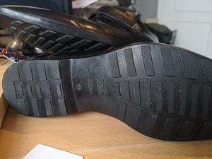 Hugo Boss 43-44 (2 foto / 3)