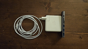 Macbook Pro (6 фото из 7)