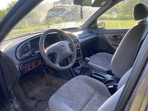 Ford Mondeo 1997 (5 foto / 6)