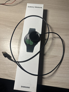 Часы Samsung Galaxy 4 (3 фото из 4)