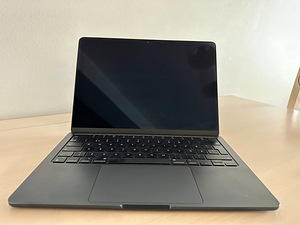 Macbook Air M2 8GB 2022 256GB (3 foto / 6)