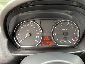 BMW 116i Sport (12 foto / 13)