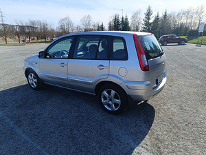 Ford Fusion Facelift 2012 (3 foto / 15)
