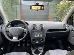 Ford Fusion Facelift 2012 (8 foto / 15)