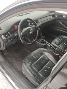 Audi a6 2.5 110kw 6 käiguline manuaal (6 foto / 6)