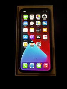 iPhone 11 256 ГБ (3 фото из 6)