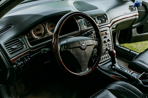 Volvo s80 D5 (11 foto / 14)