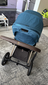 Cybex Priam V3 Mountain Blue 2in1 Rose gold raamiga. (3 foto / 5)