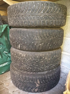 Volkswagen стальные диски + зимние шины (2 фото из 2)