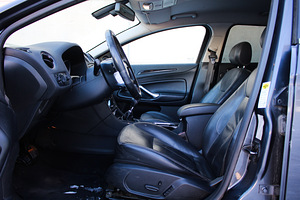 2010 Ford Mondeo 2.0tdci (9 foto / 15)