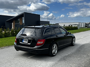 Mercedes-Benz C180d 2011 Автомат (5 фото из 10)