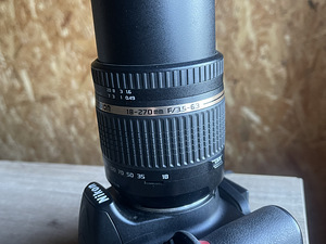 Nikon D3100 + Tamron 18-270mm (4 foto / 4)