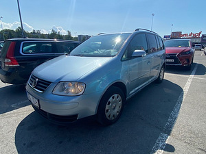 Volkswagen Touran 2.0 103kw 2006 (1 foto / 4)