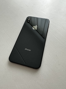iPhone XS Max 256 ГБ «Серый космос» (1 фото из 4)