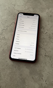 iPhone XR 64GB Product Red (3 foto / 4)