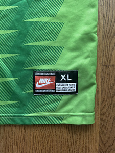 Nike 90s Retro Jalgpallisärk (3 foto / 3)