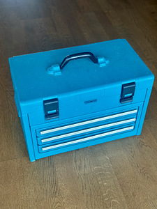 Makita tööriistakohver + akutrell (55 €) (3 foto / 6)