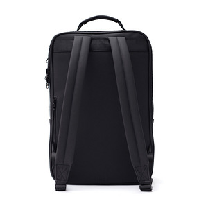 Baltimore Travel Backpack, 15,6L – must (3 foto / 5)
