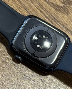 Apple Watch Series 7 – 45mm • koos karbiga (3 foto / 5)