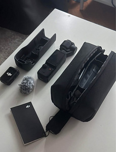 DJI Osmo Pocket 3 Creator Combo (1 foto / 2)