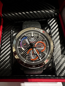 Casio Edifice Nismo (4 foto / 4)