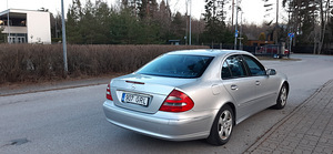 MB E 200 2,1 AVANTGARDE TURBODIISEL 2006 90 kW (5 foto / 8)