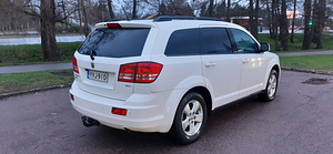 DODGE JOURNEY COMFORT 09.2008 2.0 TURBODIISEL 103kW (4 foto / 10)