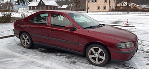 VOLVO S60 D-5 2.4 R5 TURBODIISEL 120kW 2005 (5 foto / 8)