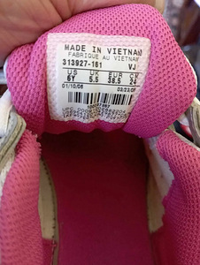 Кроссовки Nike (4 фото из 6)