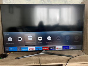 Samsung 55” smart tv + philips soundbar (1 foto / 6)