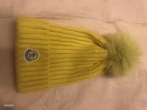 Müüa Moncler kollane müts (foto #1)