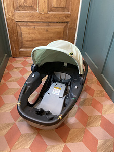 Maxi-Cosi Coral roheline turvahäll koos FamilyFix3 alus (3 foto / 8)