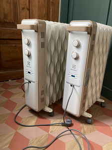 Ilus valge õli radiaator, Electrolux - 2 tk (4 foto / 4)