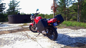 YAMAHA XJ 600NH (4 foto / 6)